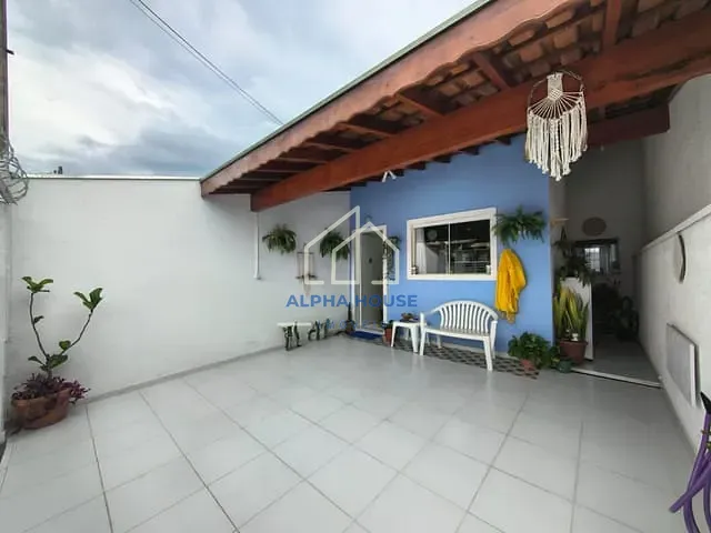 Casa com 125m² 3 quartos e 1 banheiro, à venda, no bairro Residencial Mombaça I em Pindamonhangaba