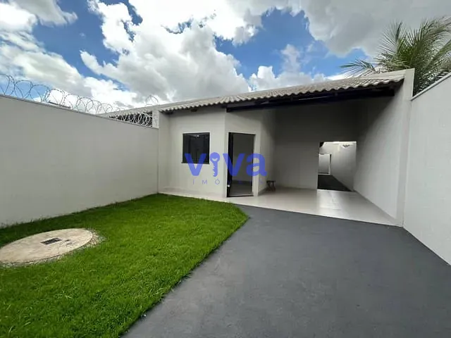 Casa 3 quartos e 2 banheiros, à venda, no bairro Independência - 3º Complemento em Aparecida de Goiânia
