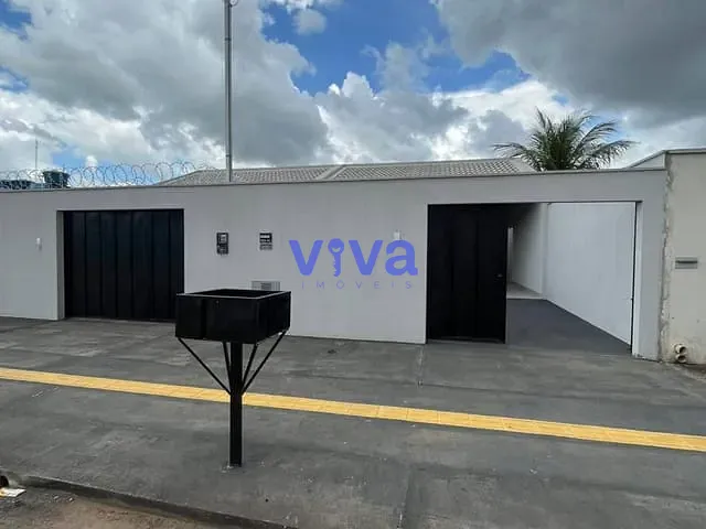 Casa 3 quartos e 2 banheiros, à venda, no bairro Independência - 3º Complemento em Aparecida de Goiânia