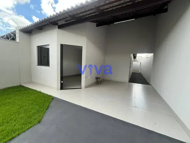 Casa 3 quartos e 2 banheiros, à venda, no bairro Independência - 3º Complemento em Aparecida de Goiânia