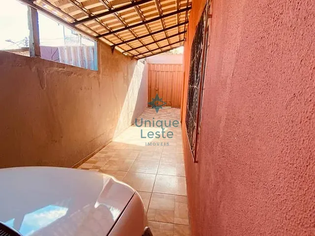 Casa com 220m² 6 quartos e 4 banheiros, à venda, no bairro Conjunto Taquaril em Belo Horizonte