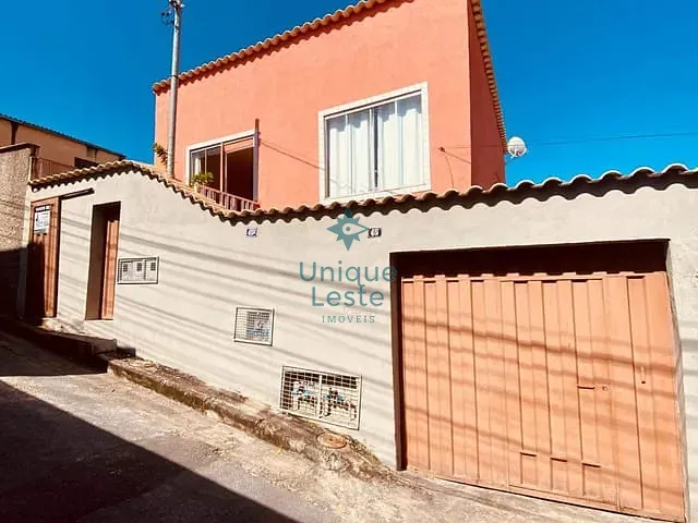 Casa com 220m² 6 quartos e 4 banheiros, à venda, no bairro Conjunto Taquaril em Belo Horizonte