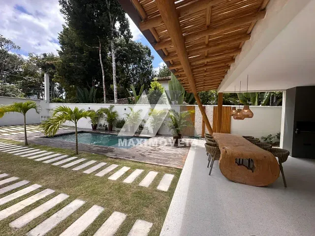 Casa com 350m² 5 quartos e 6 banheiros, à venda, no bairro Corais do Arraial em Porto Seguro