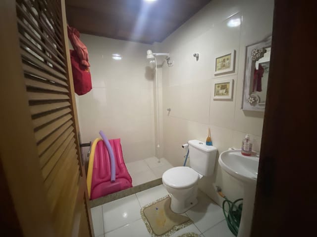 Casa com 89m² 3 quartos e 4 banheiros, à venda, no bairro Vila Valqueire em Rio de Janeiro