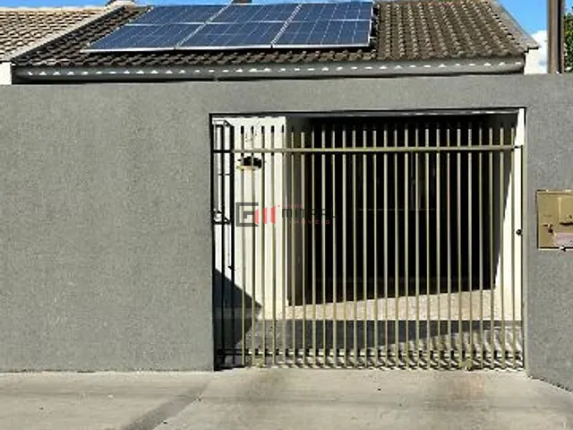 Casa com 150m² 2 quartos e 2 banheiros, à venda, no bairro Jardim Riviera em Cambé