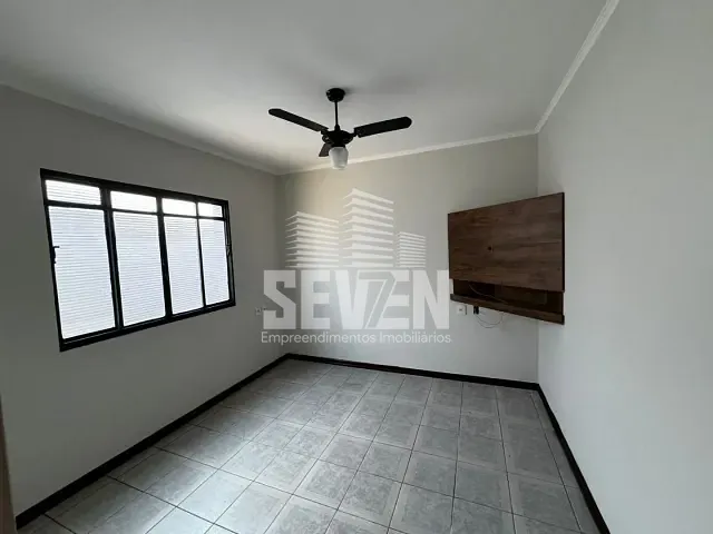 Casa com 133m² 3 quartos e 2 banheiros, à venda, no bairro Jardim Vânia Maria em Bauru