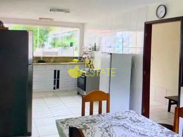 Casa com 480m² 4 quartos e 5 banheiros, à venda, no bairro São João Batista em Volta Redonda