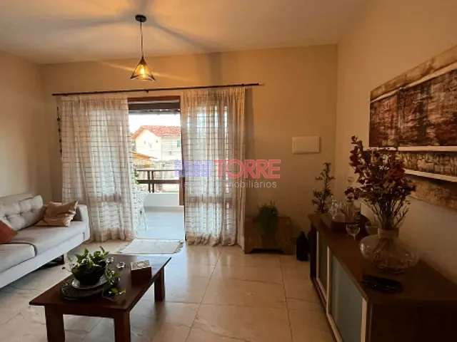 Casa 2 quartos e 2 banheiros, para alugar, no bairro Nossa Senhora da Vitória em Ilhéus
