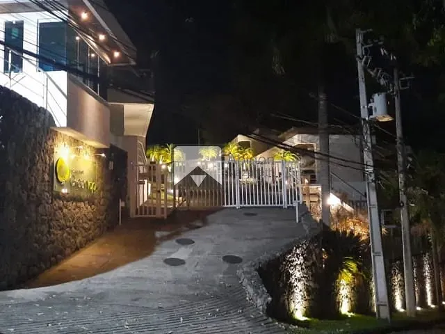 Casa com 360m² 3 quartos e 4 banheiros, à venda, no bairro Mata Paca em Niterói