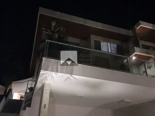 Casa com 360m² 3 quartos e 4 banheiros, à venda, no bairro Mata Paca em Niterói
