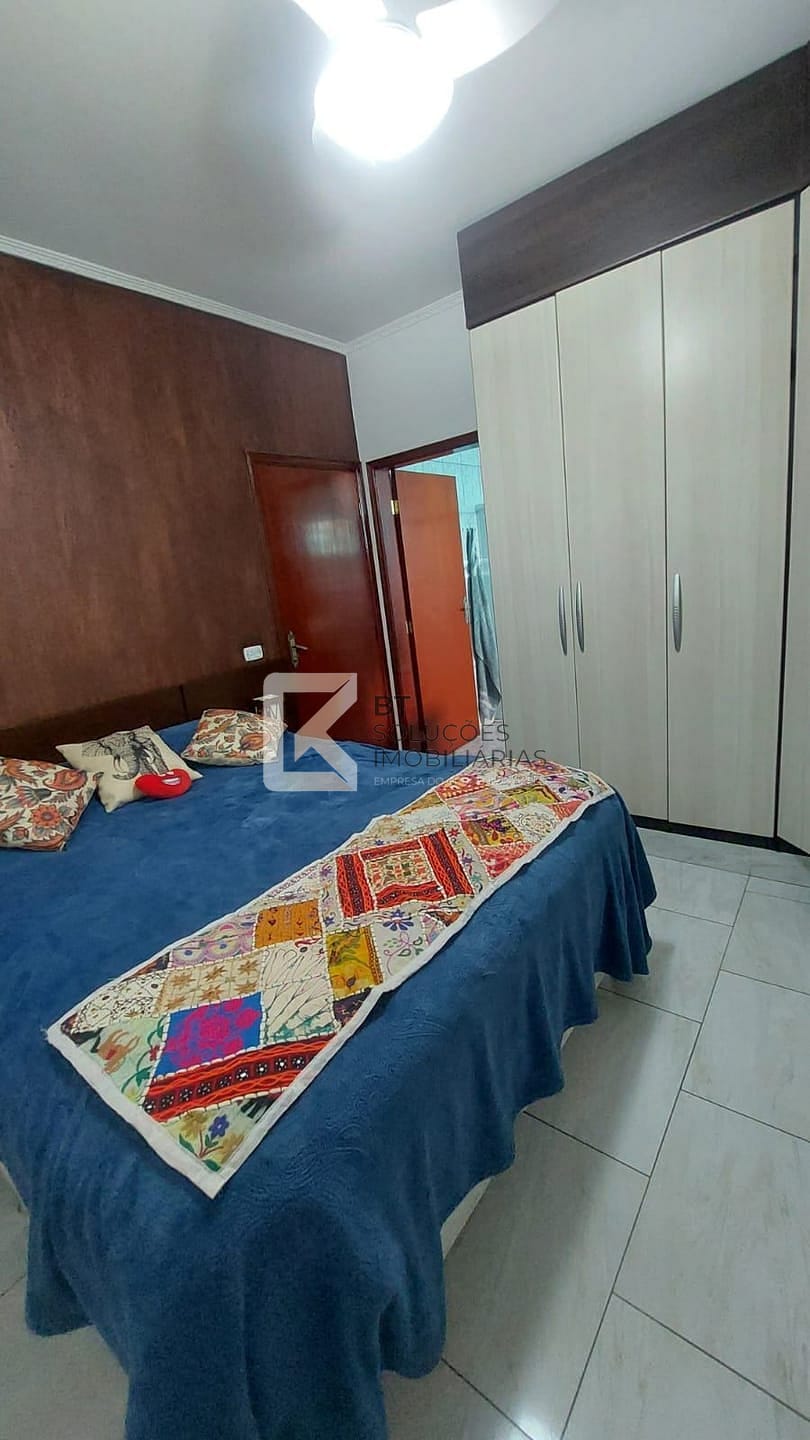 Casa à venda com 3 quartos, 208m² - Foto 15