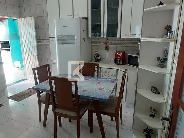 Casa com 250m² 3 quartos e 2 banheiros, à venda, no bairro Jardim Recanto do Valle em Indaiatuba