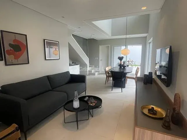 Casa com 238m² 4 quartos e 5 banheiros, à venda, no bairro Zoobotânico em Teresina