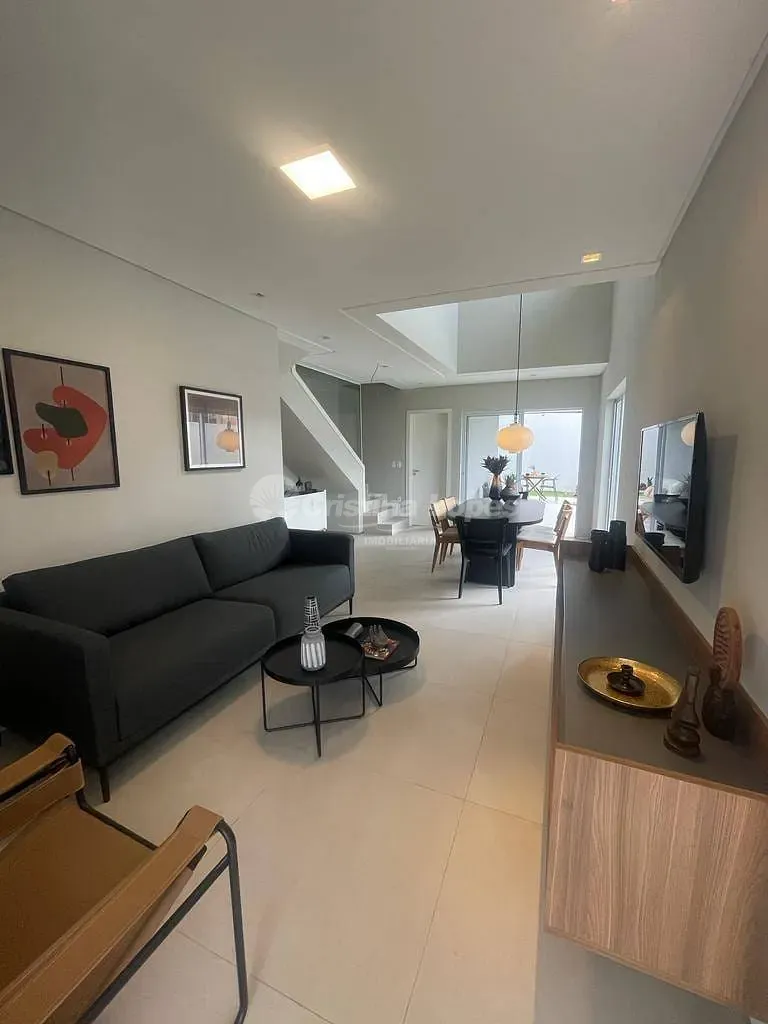 Casa, 4 quartos, 151 m² - Foto 1