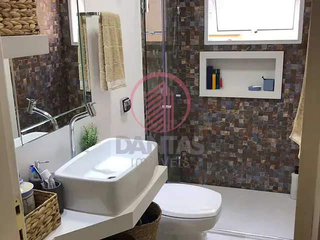 Casa 3 quartos e 3 banheiros, à venda ou para alugar, no bairro Jardim Monte Alegre em São Paulo
