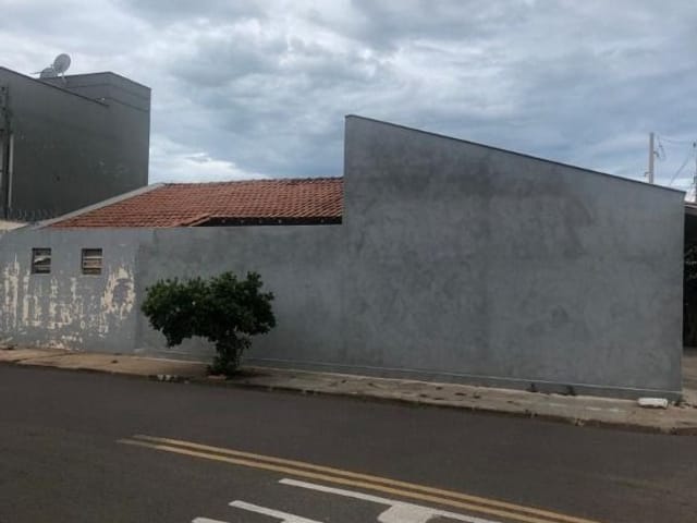 Casa com 142m² 2 quartos e 1 banheiro, à venda, no bairro Jardim Recanto dos Passaros em Birigui