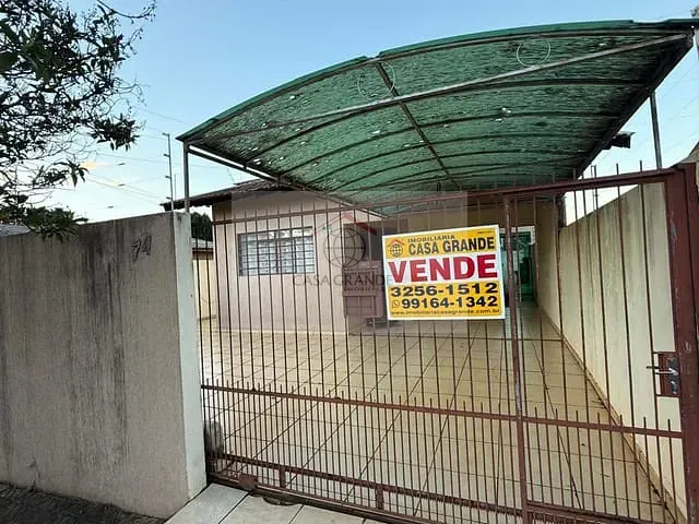 Casa com 480m² 3 quartos e 1 banheiro, à venda, no bairro Centro em Rolândia