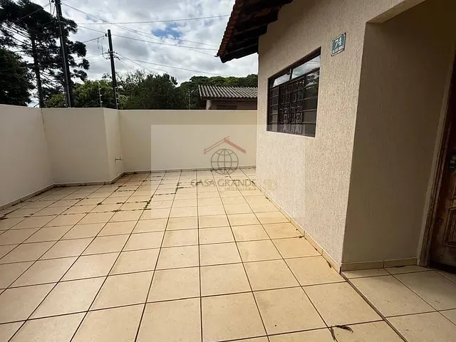 Casa com 480m² 3 quartos e 1 banheiro, à venda, no bairro Centro em Rolândia