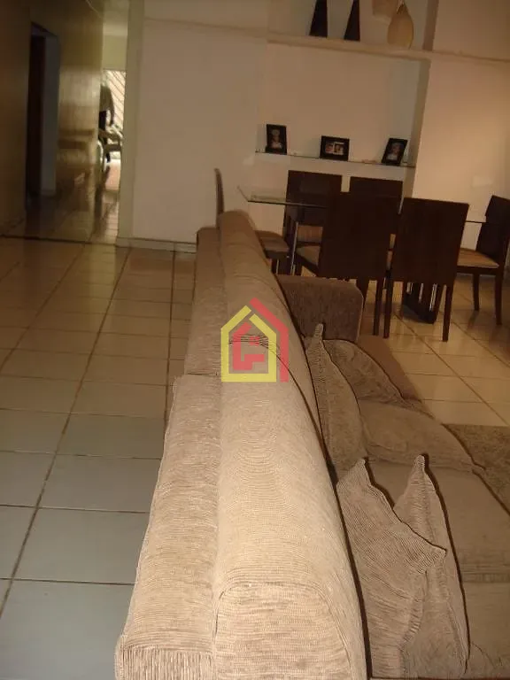 Casa à venda com 3 quartos, 3 suítes, 2 vagas e 220m² no Cidade Nova, Marabá (PA) — foto 7 de 16