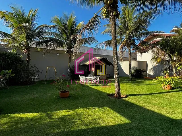 Casa com 1050m² 4 quartos e 1 banheiro, à venda, no bairro MIRAFLORES em Chapada dos Guimarães