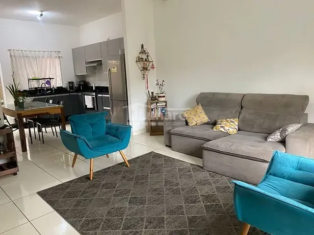 Casa com 136m² 2 quartos e 1 banheiro, à venda, no bairro Nogueira em Guararema