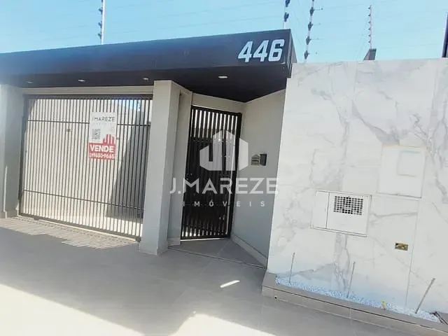 Casa com 180m² 2 quartos e 1 banheiro, à venda, no bairro Jardim Flamingos em Apucarana