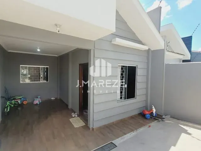 Casa com 180m² 2 quartos e 1 banheiro, à venda, no bairro Jardim Flamingos em Apucarana