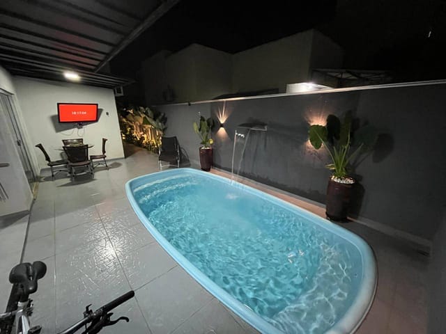 Casa com 196m² 3 quartos e 1 banheiro, à venda, no bairro Residencial Vitória Régia em Sinop