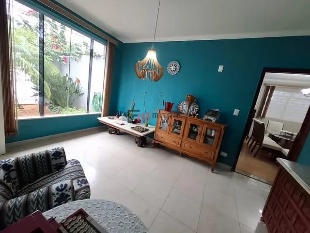 Casa com 360m² 3 quartos e 3 banheiros, à venda, no bairro San Fernando em Londrina
