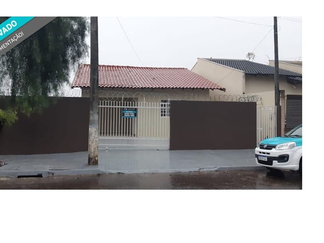 Casa com 300m² 2 quartos e 1 banheiro, à venda, no bairro Jardim Bela Itália em Cambé