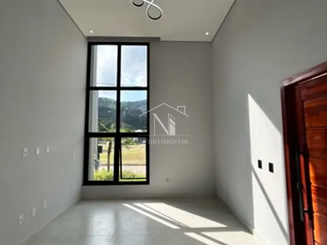 Casa com 360m² 3 quartos e 2 banheiros, à venda, no bairro São José do Imbassaí em Maricá