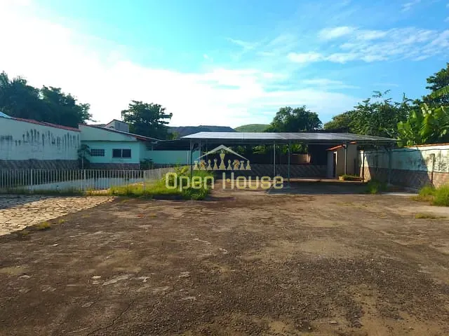 Casa para alugar, no bairro São Luiz em Volta Redonda
