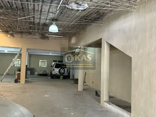 Casa com 250m² 3 quartos e 2 banheiros, à venda, no bairro Vila Maluf em Suzano