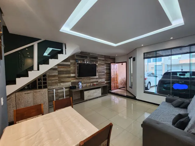 Casa com 140m² 3 quartos e 1 banheiro, à venda, no bairro Cabral em Contagem