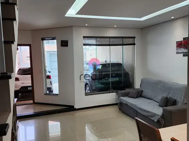 Casa com 140m² 3 quartos e 1 banheiro, à venda, no bairro Cabral em Contagem