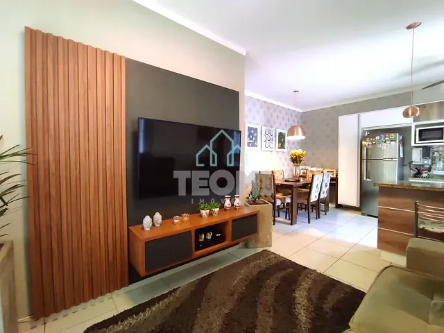 Casa com 125m² 3 quartos e 2 banheiros, à venda, no bairro Barreiro em Taubaté