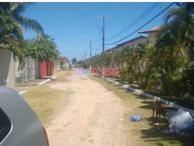 Terreno com 450m², à venda, no bairro Nossa Senhora da Vitória em Ilhéus