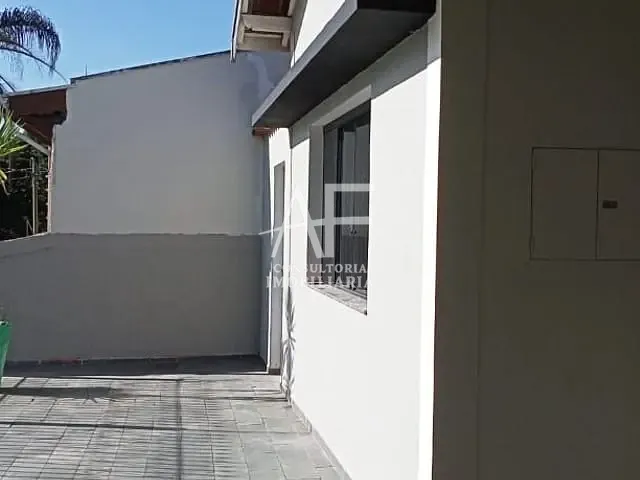 Casa com 300m² 3 quartos e 3 banheiros, à venda, no bairro Jardim Santa Clara em Taubaté