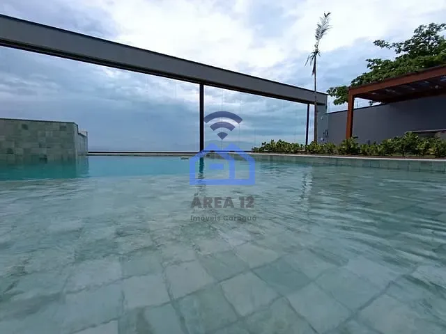 Casa com 527m² 3 quartos e 5 banheiros, à venda, no bairro Massaguaçu em Caraguatatuba