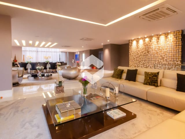 Casa com 900m² 6 quartos e 9 banheiros, à venda, no bairro Barra da Tijuca em Rio de Janeiro