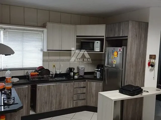 Casa com 105m² 3 quartos e 2 banheiros, à venda, no bairro Alto da XV em Guarapuava