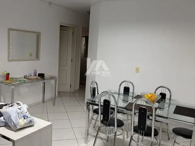 Casa com 105m² 3 quartos e 2 banheiros, à venda, no bairro Alto da XV em Guarapuava