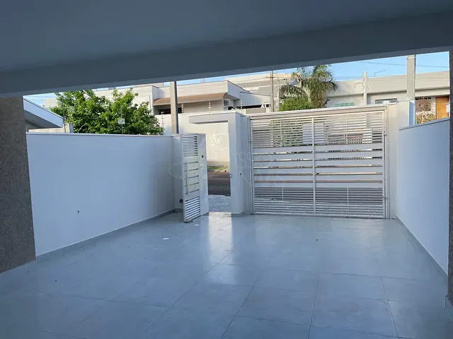 Casa com 180m² 3 quartos e 3 banheiros, à venda, no bairro Solar de Toscana em Apucarana