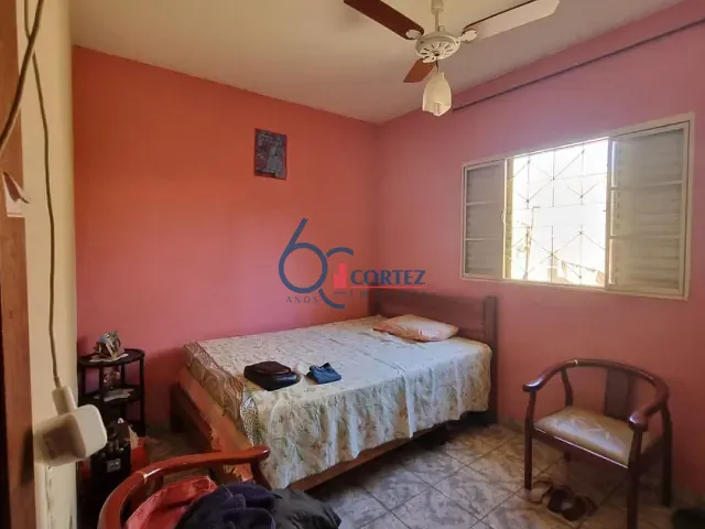 Casa com 258m² 3 quartos e 2 banheiros, à venda, no bairro Jardim Novo II em Rio Claro