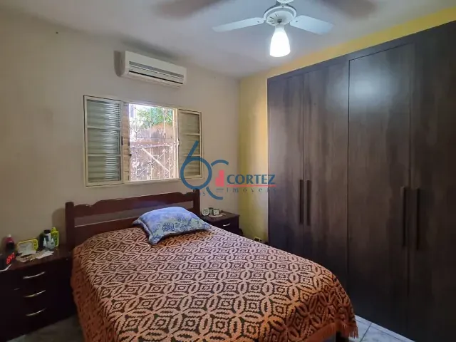 Casa com 258m² 3 quartos e 2 banheiros, à venda, no bairro Jardim Novo II em Rio Claro