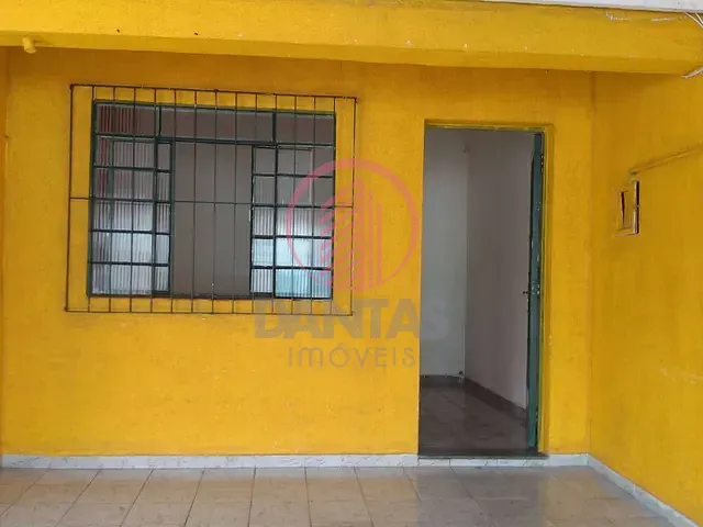 Casa com 250m² 3 quartos e 2 banheiros, à venda, no bairro Santo Antônio em Osasco