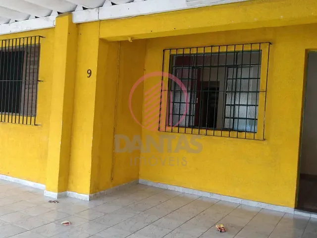 Casa com 250m² 3 quartos e 2 banheiros, à venda, no bairro Santo Antônio em Osasco