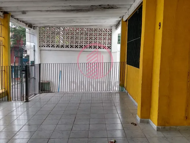 Casa com 250m² 3 quartos e 2 banheiros, à venda, no bairro Santo Antônio em Osasco