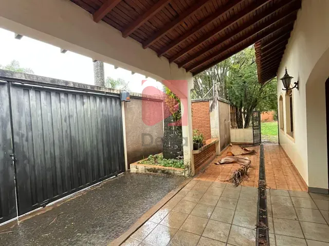 Casa com 1749m² 3 quartos e 4 banheiros, para alugar, no bairro Cidade Jardim em Pirassununga