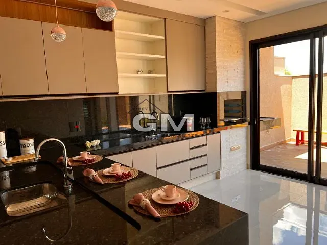 Casa com 250m² 3 quartos e 4 banheiros, à venda, no bairro Jardim Valencia em Ribeirão Preto